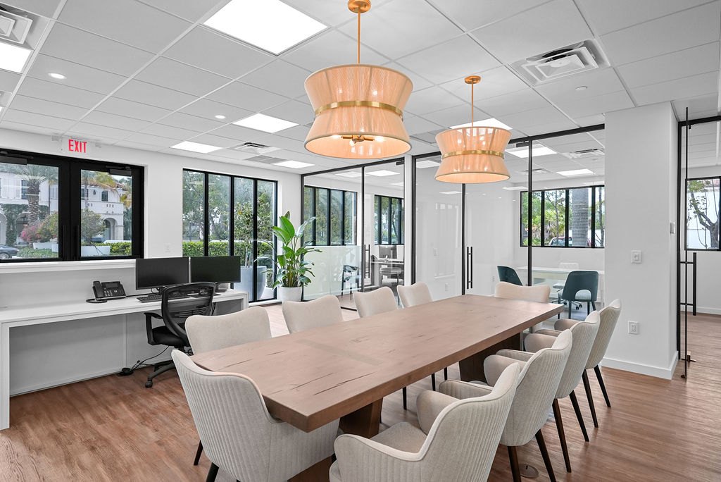 Illustrated Properties | Palm Beach Office project view 16
