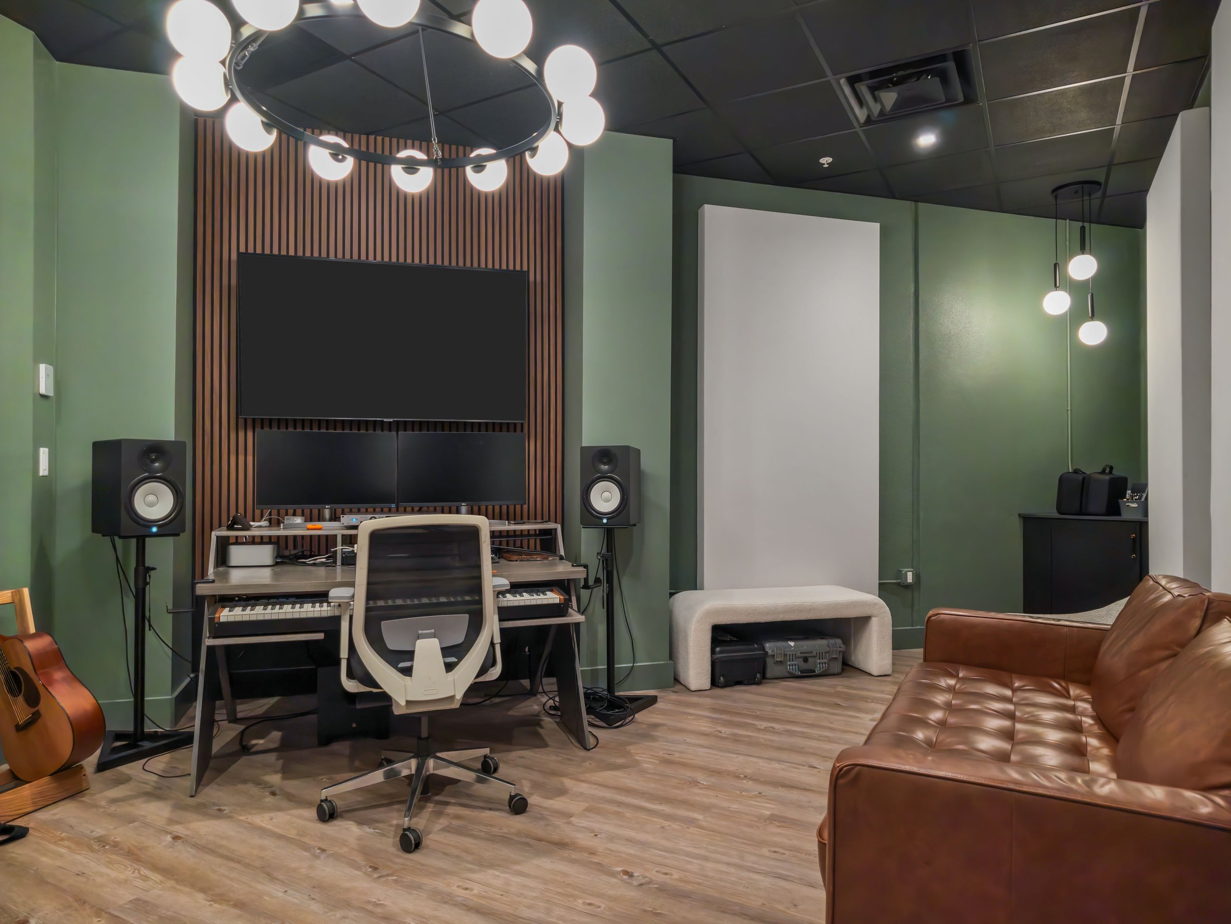 Worship Music Studio project view 4